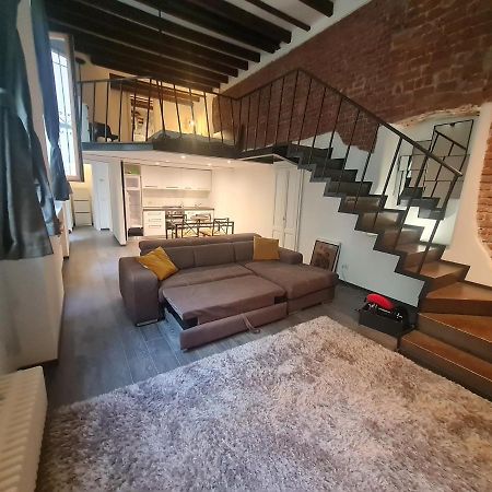 Ferienwohnung Isola - Ugo Bassi Charme Loft Mailand Exterior foto