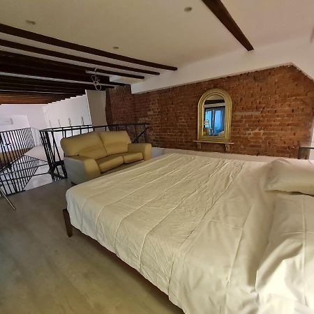 Ferienwohnung Isola - Ugo Bassi Charme Loft Mailand Exterior foto