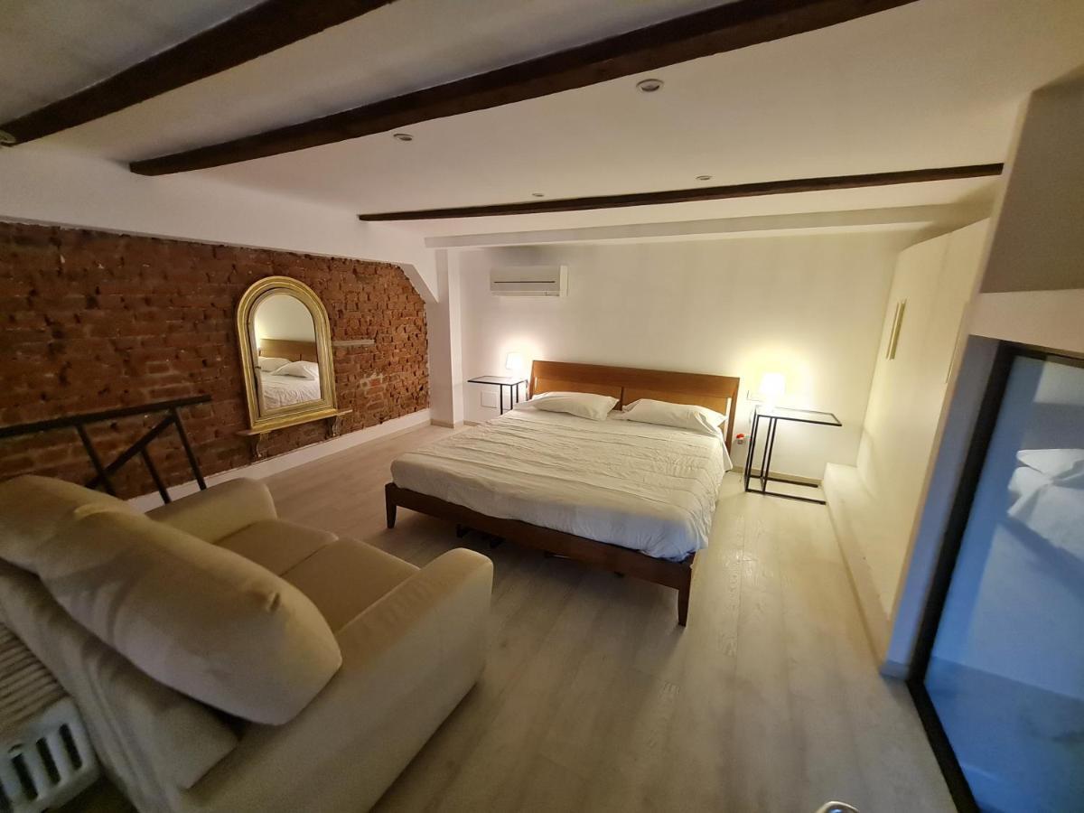Ferienwohnung Isola - Ugo Bassi Charme Loft Mailand Exterior foto