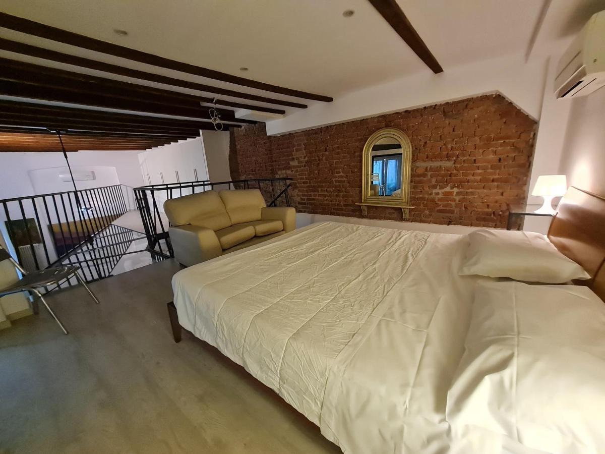 Ferienwohnung Isola - Ugo Bassi Charme Loft Mailand Exterior foto