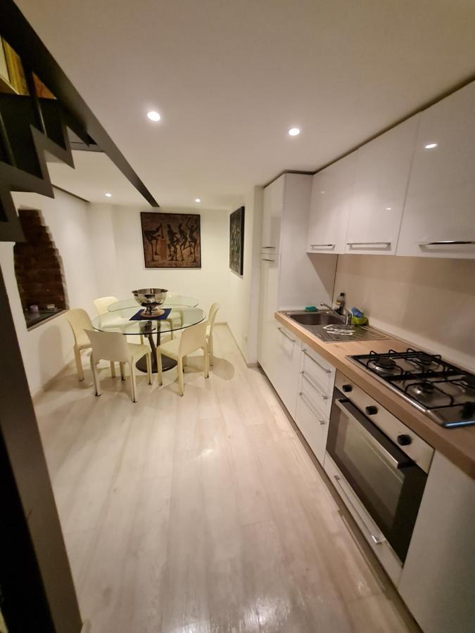 Ferienwohnung Isola - Ugo Bassi Charme Loft Mailand Exterior foto